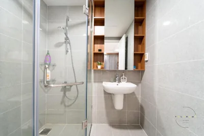 Elegant 2 bedroom- good location- yolohomesaigon- terra – Foto’s 3